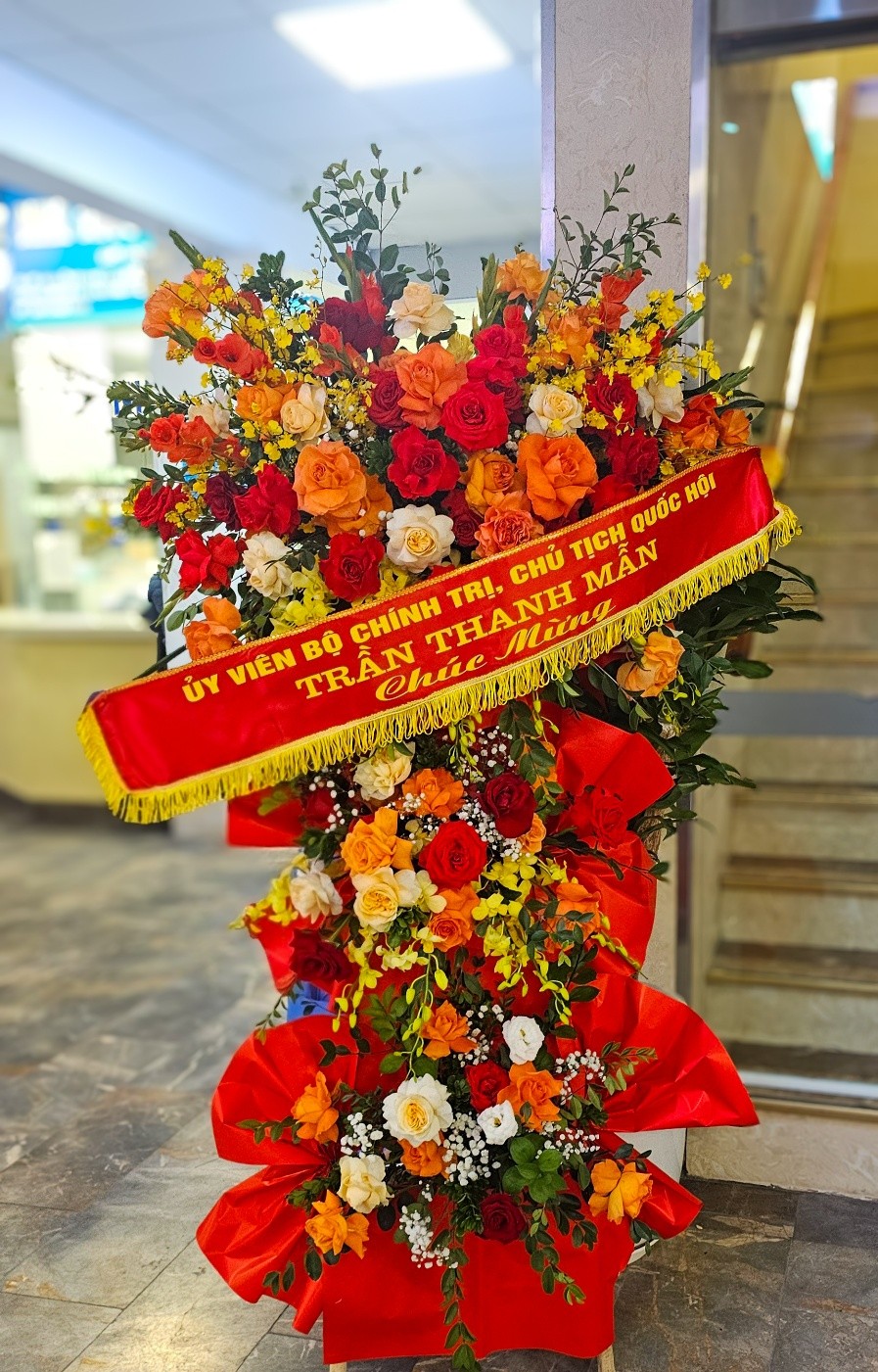 BỆNH VIỆN RĂNG HÀM MẶT TRUNG ƯƠNG HÀ NỘI VINH DỰ TIẾP ĐÓN VÀ NHẬN ĐIỆN HOA CHÚC MỪNG TỪ LÃNH ĐẠO ĐẢNG, NHÀ NƯỚC, CÁC CƠ QUAN BAN NGHÀNH VÀ ĐỐI TÁC NHÂN KỶ NIỆM 71 NĂM NGÀY THẦY THUỐC VIỆT NAM