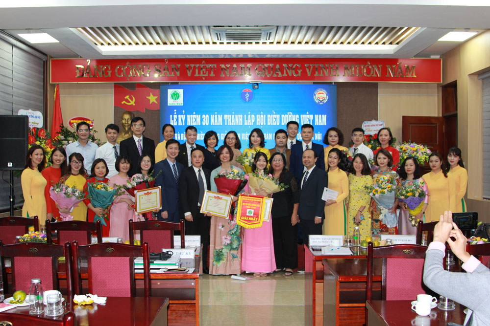 LỄ KỶ NIỆM 30 NĂM HỘI ĐIỀU DƯỠNG VIỆT NAM 