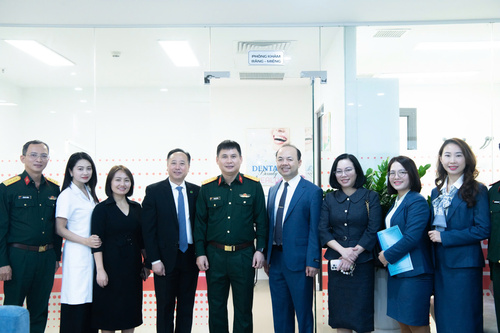 LỄ BÀN GIAO THỎA THUẬN HỢP TÁC GIỮA BỆNH VIỆN RĂNG HÀM MẶT TRUNG ƯƠNG HÀ NỘI VÀ TẬP ĐOÀN CÔNG NGHIỆP – VIỄN THÔNG QUÂN ĐỘI 