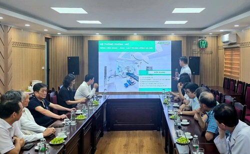 KHAI TRƯƠNG PHÒNG MỔ KHOA GÂY MÊ HỒI SỨC